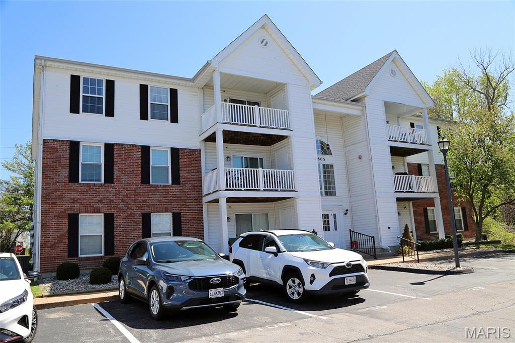 3605 Tracey Rich Rd Street, Unit 3C St. Louis, MO 63125 - Photo 2 of 24