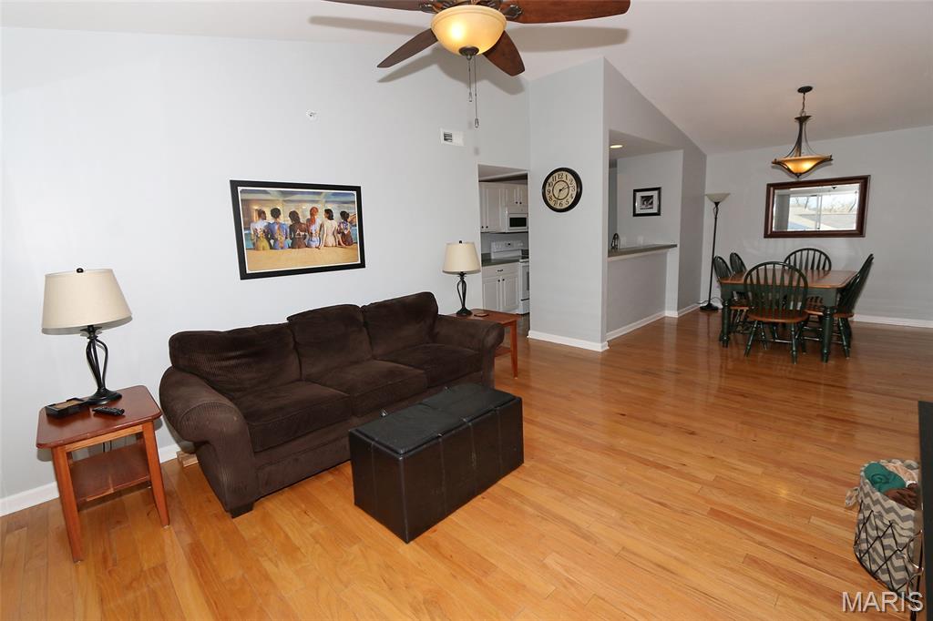 3605 Tracey Rich Rd Street, Unit 3C St. Louis, MO 63125 - Photo 9 of 24