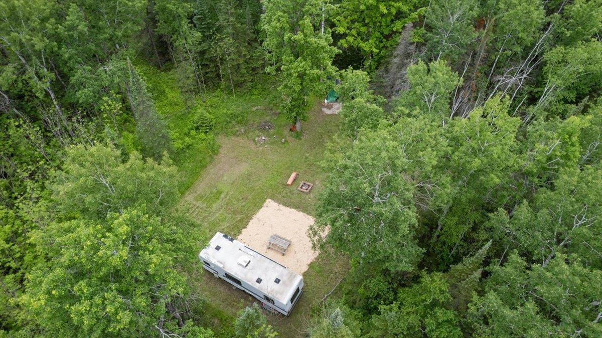 45-xx East Neuman Road Superior, WI 54880 - Photo 2 of 13