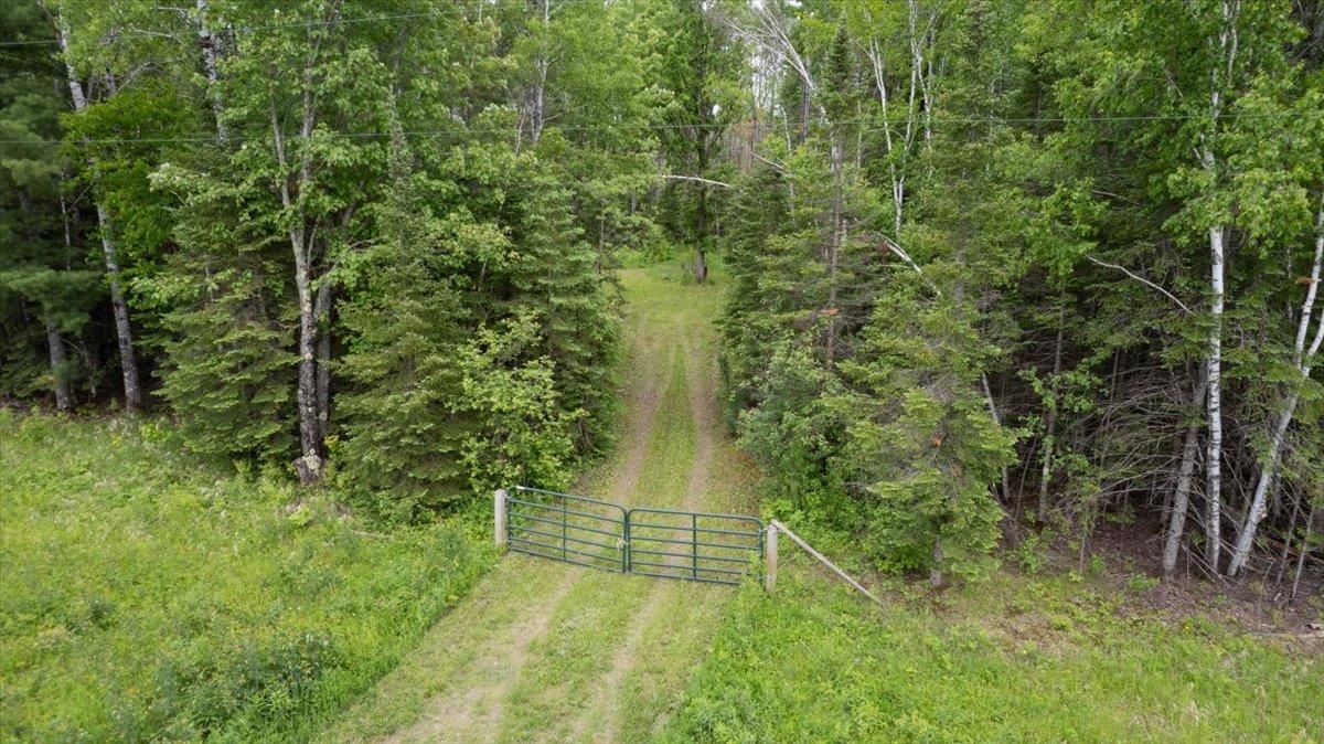 45-xx East Neuman Road Superior, WI 54880 - Photo 4 of 13