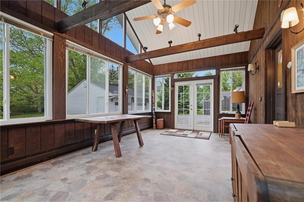2907 Old Plank Road New Castle, PA 16105 - Photo 5 of 30 Light-filled sunroom with accessory unit and garage steps away