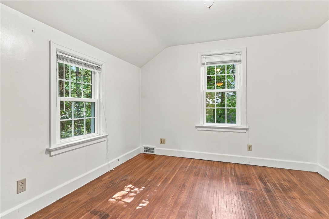 206 Bastian Road Brighton, NY 14623 - Photo 27 of 47 Gallery Image 27