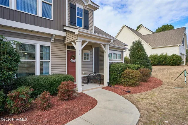 $585,000 | 14 Victoria Drive, Whispering Pines, NC 28327