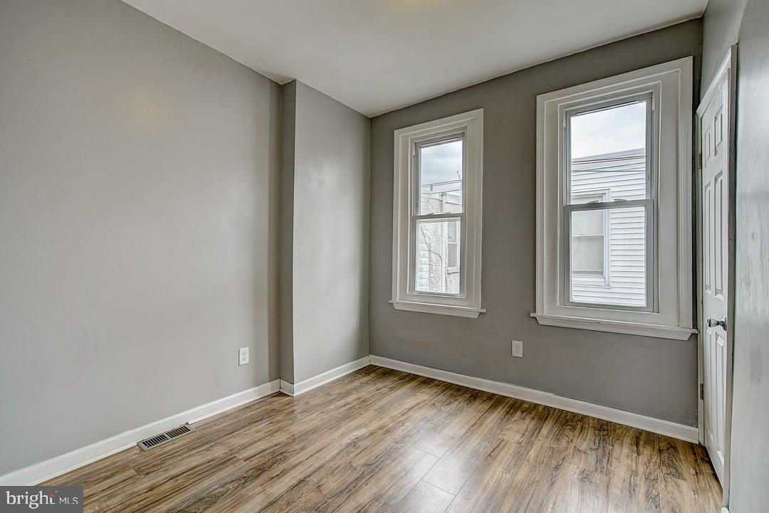 2324 Fernon Street Philadelphia, PA 19145 - Photo 20 of 31