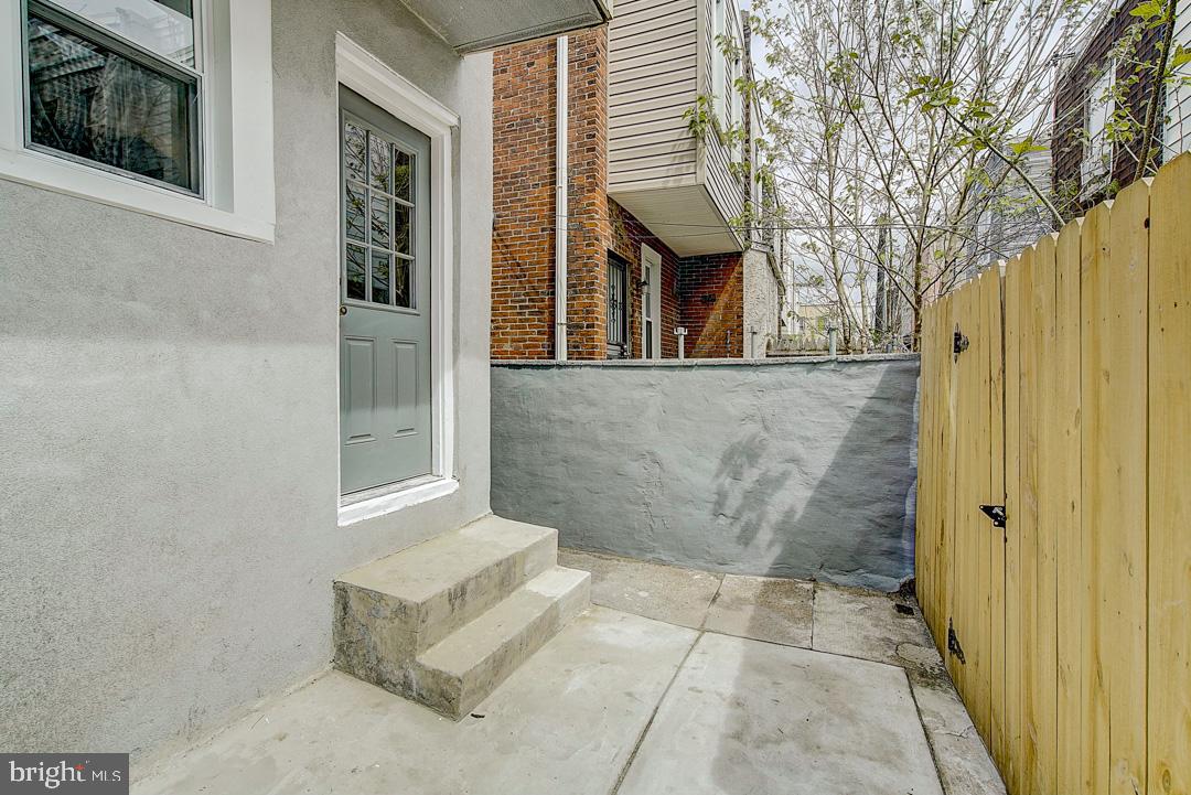 2324 Fernon Street Philadelphia, PA 19145 - Photo 29 of 31