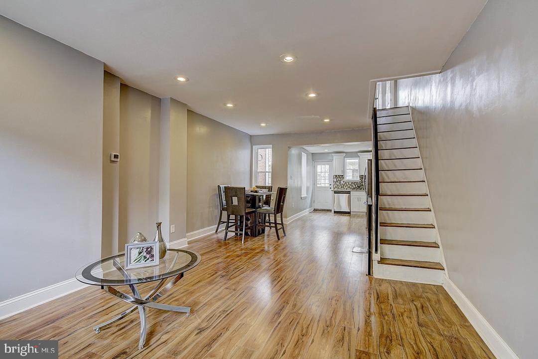 2324 Fernon Street Philadelphia, PA 19145 - Photo 6 of 31