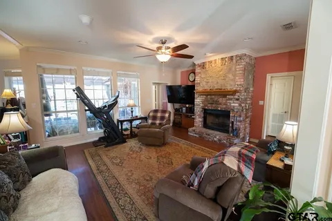 $582,356 | 19757-c R 444 C R 444, Lindale, TX 75771