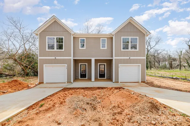 $389,900 | 126 East Bell Street, Statesville, NC 28677