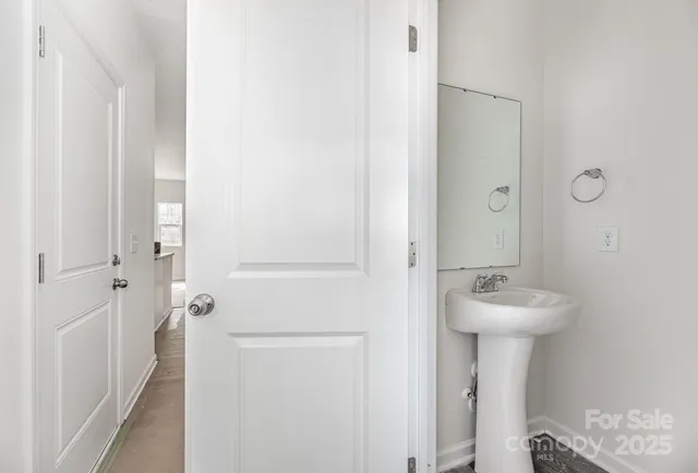 $389,900 | 126 East Bell Street, Statesville, NC 28677