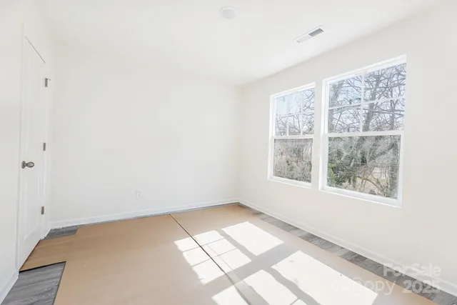 $389,900 | 126 East Bell Street, Statesville, NC 28677