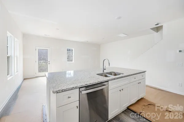 $389,900 | 126 East Bell Street, Statesville, NC 28677