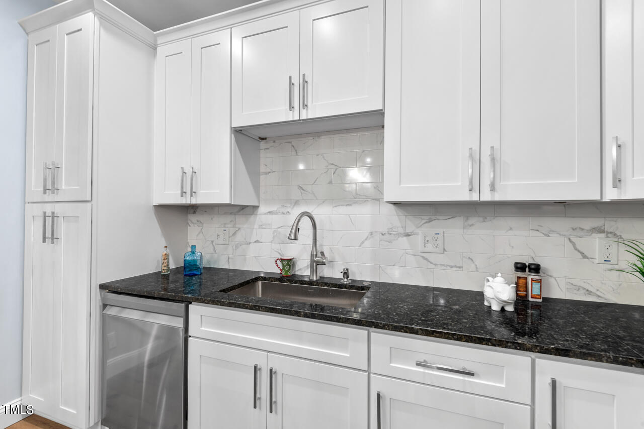1010 Cook Road Durham, NC 27713 - Photo 10 of 64 12
