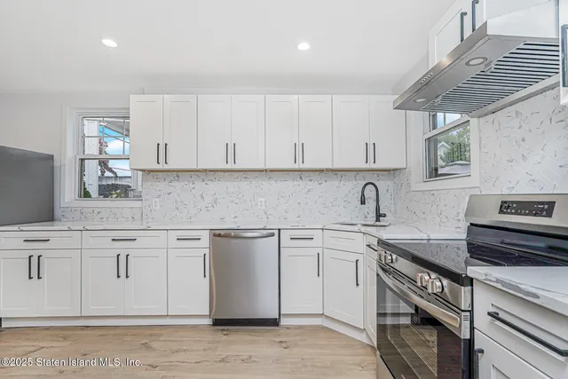 $959,000 | 5396 Arthur Kill Road | Tottenville