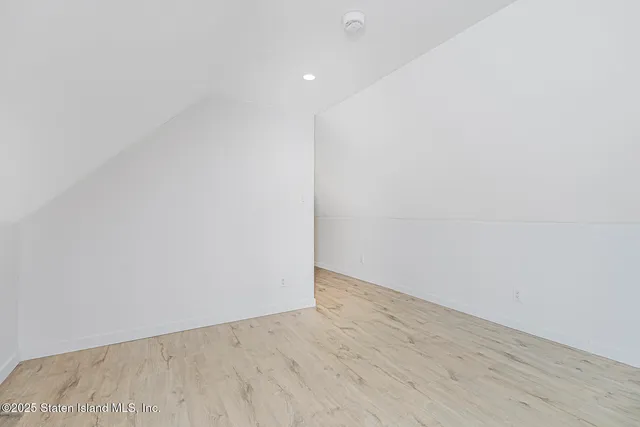 $959,000 | 5396 Arthur Kill Road | Tottenville