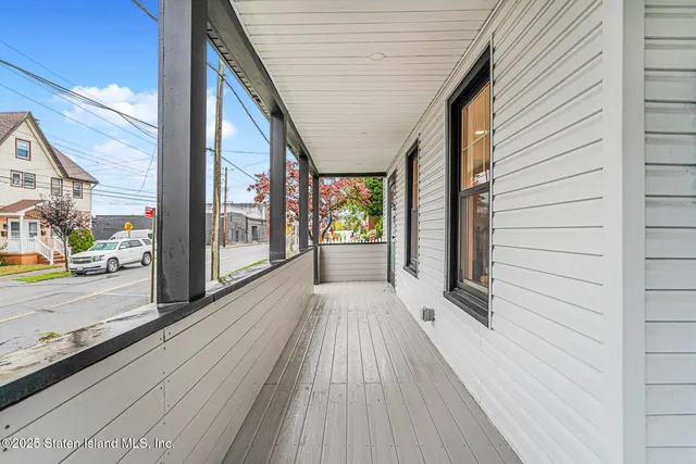 $959,000 | 5396 Arthur Kill Road | Tottenville