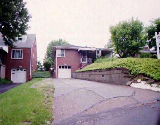 206 Gass Road Pittsburgh, PA 15229 - Photo 1 of 1 Gallery Image 1
