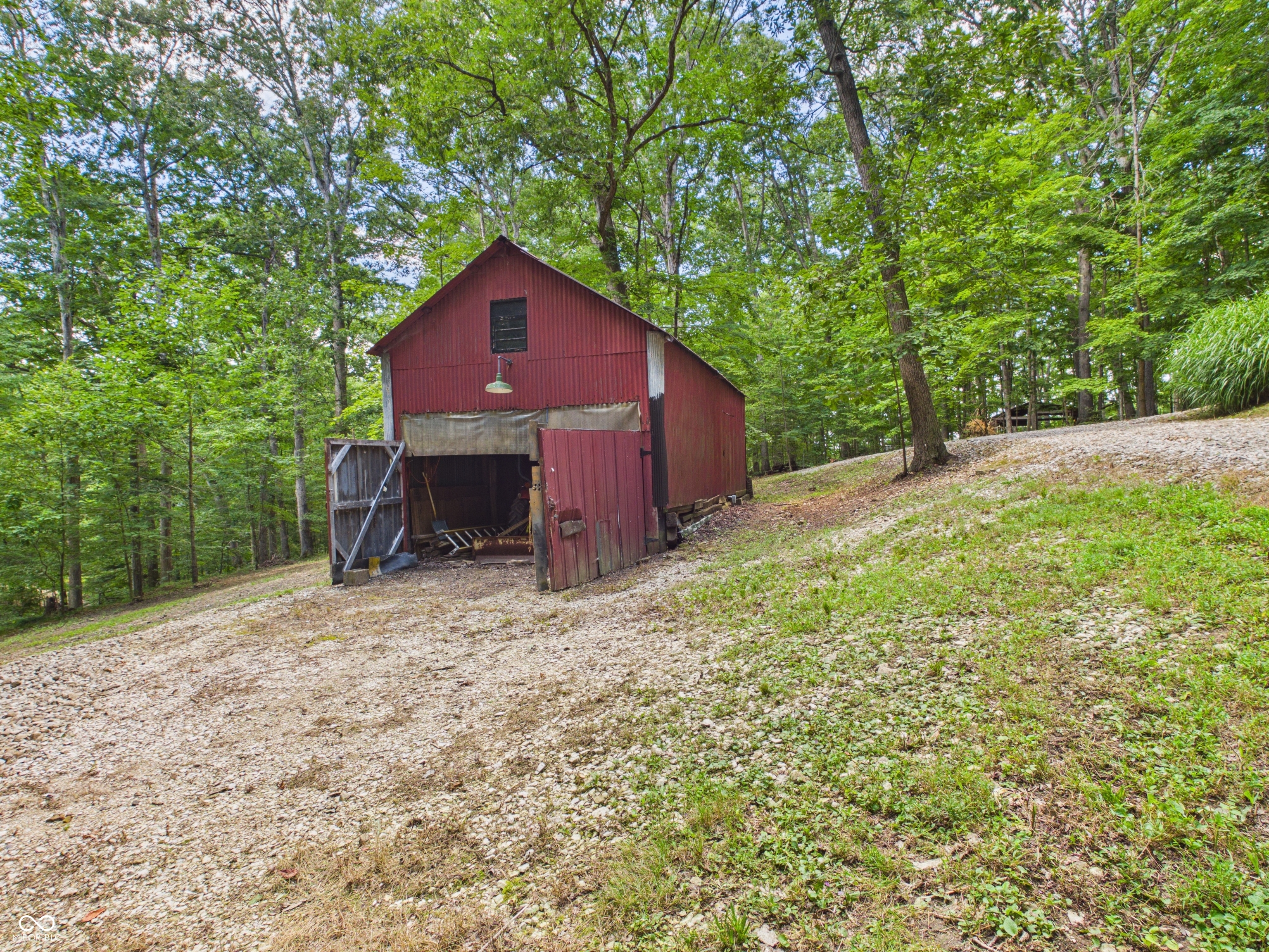 7850 Deckard Ridge Road Nashville, IN 47448 - Photo 17 of 46 Gallery Image 17
