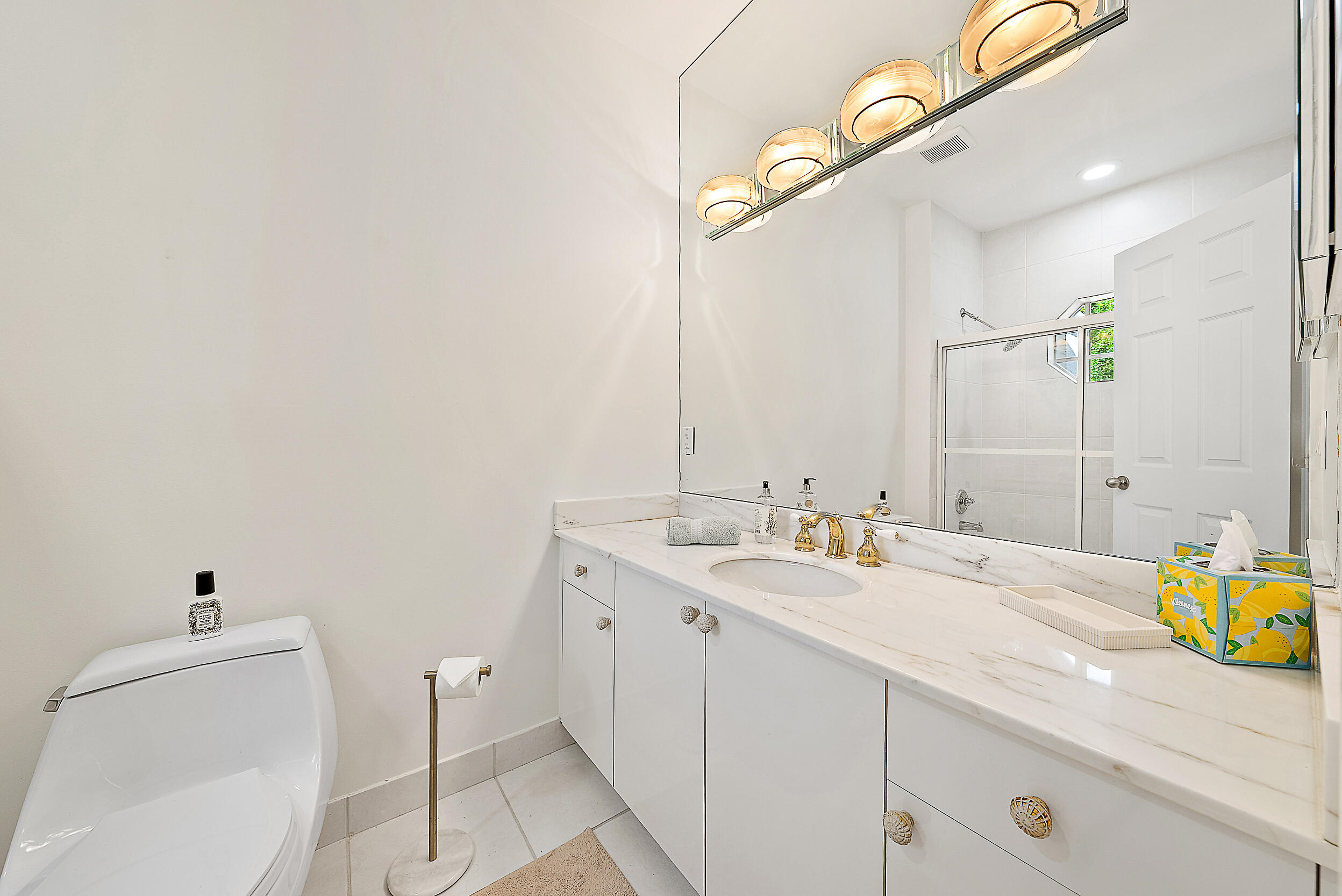 167 North Village Way Jupiter, FL 33458 - Photo 21 of 30 167 N Village Way-15