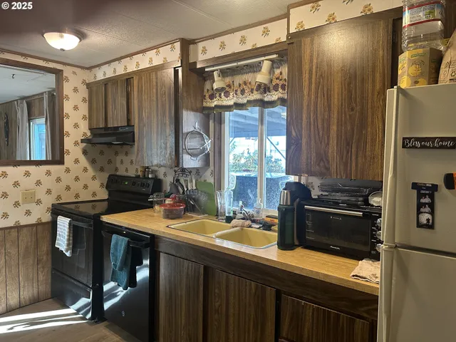 $150,000 | 98825 Pleasant Hill Drive, Unit 15, Brookings, OR 97415