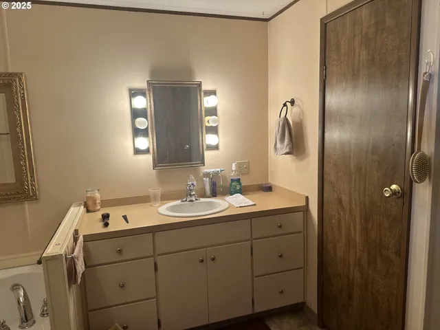 $150,000 | 98825 Pleasant Hill Drive, Unit 15, Brookings, OR 97415