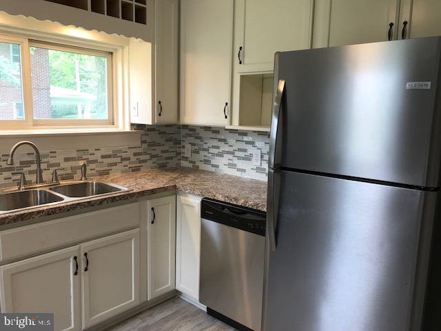320 Hanover Road York, PA 17408 - Photo 15 of 42 Gallery Image 15