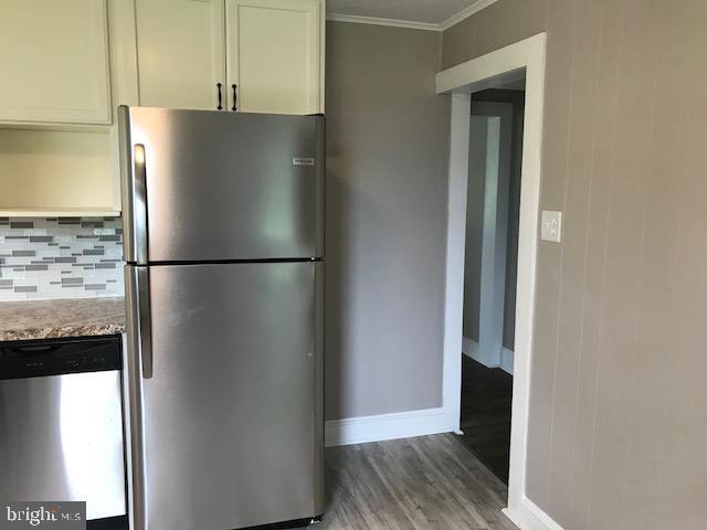 320 Hanover Road York, PA 17408 - Photo 16 of 42 Gallery Image 16