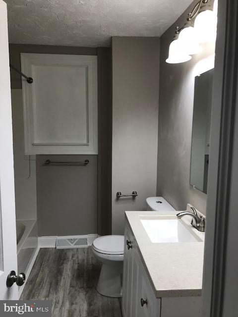 320 Hanover Road York, PA 17408 - Photo 23 of 42 Gallery Image 23