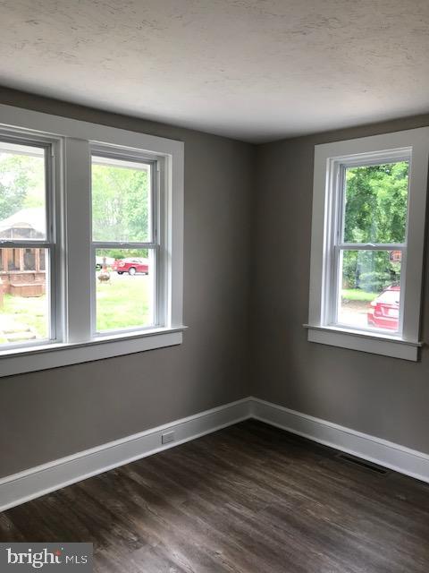 320 Hanover Road York, PA 17408 - Photo 27 of 42 Gallery Image 27