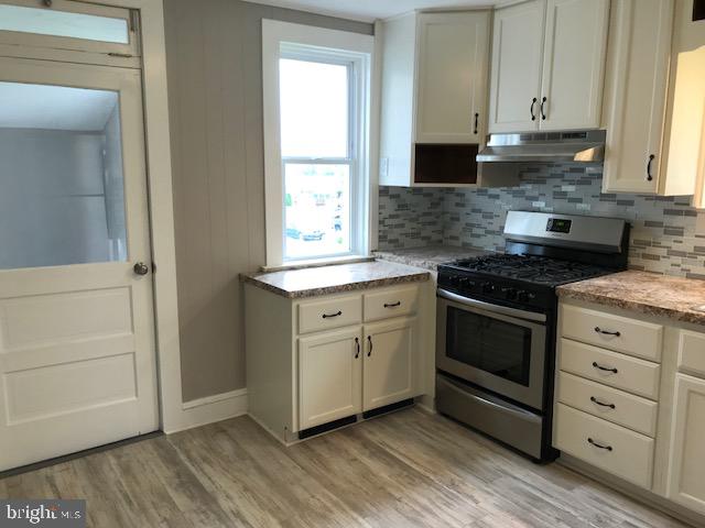 320 Hanover Road York, PA 17408 - Photo 10 of 42 Gallery Image 10