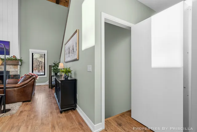 $1,500,000 | 3008 East Upper Field Trail, Newaygo, MI 49337