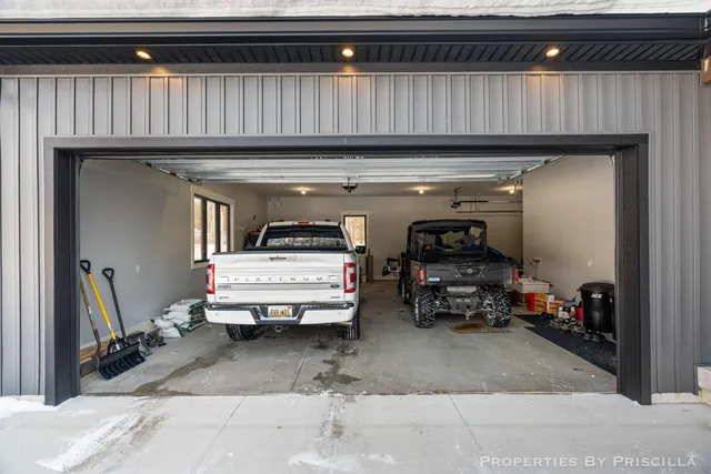 $1,500,000 | 3008 East Upper Field Trail, Newaygo, MI 49337