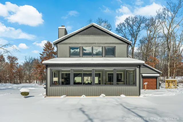 $1,500,000 | 3008 East Upper Field Trail, Newaygo, MI 49337