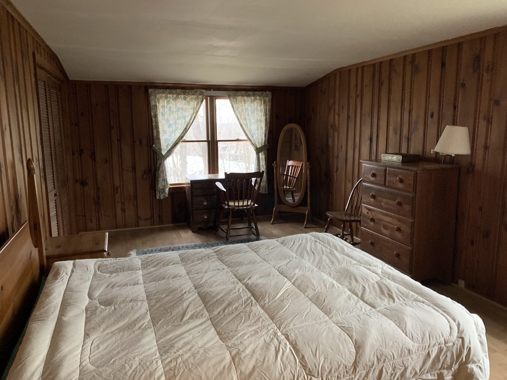 108 Fiske Hill Road Sturbridge, MA 01566 - Photo 16 of 23 Gallery Image 16