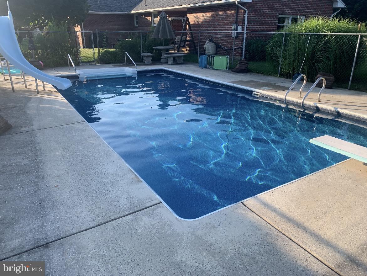 237 Water Street Hyndman, PA 15545 - Photo 5 of 60