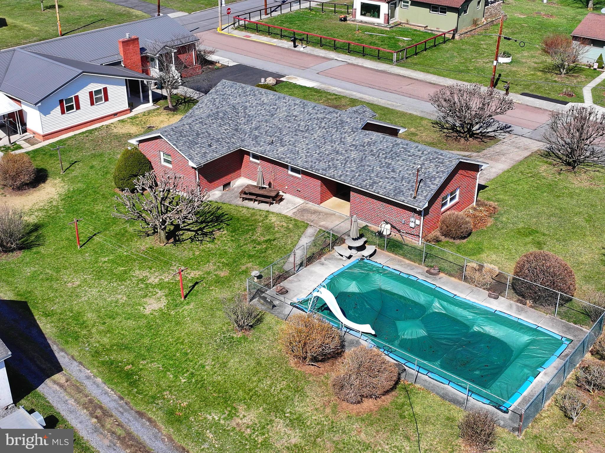 237 Water Street Hyndman, PA 15545 - Photo 6 of 60