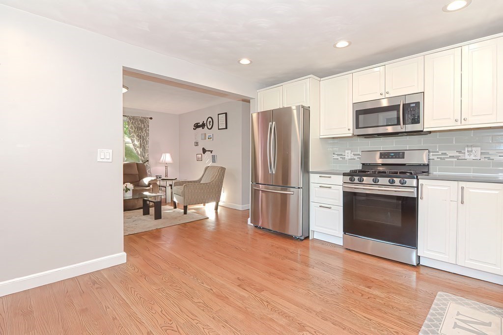 68 East Shore Road Holbrook, MA 02343 - Photo 11 of 37 Gallery Image 11