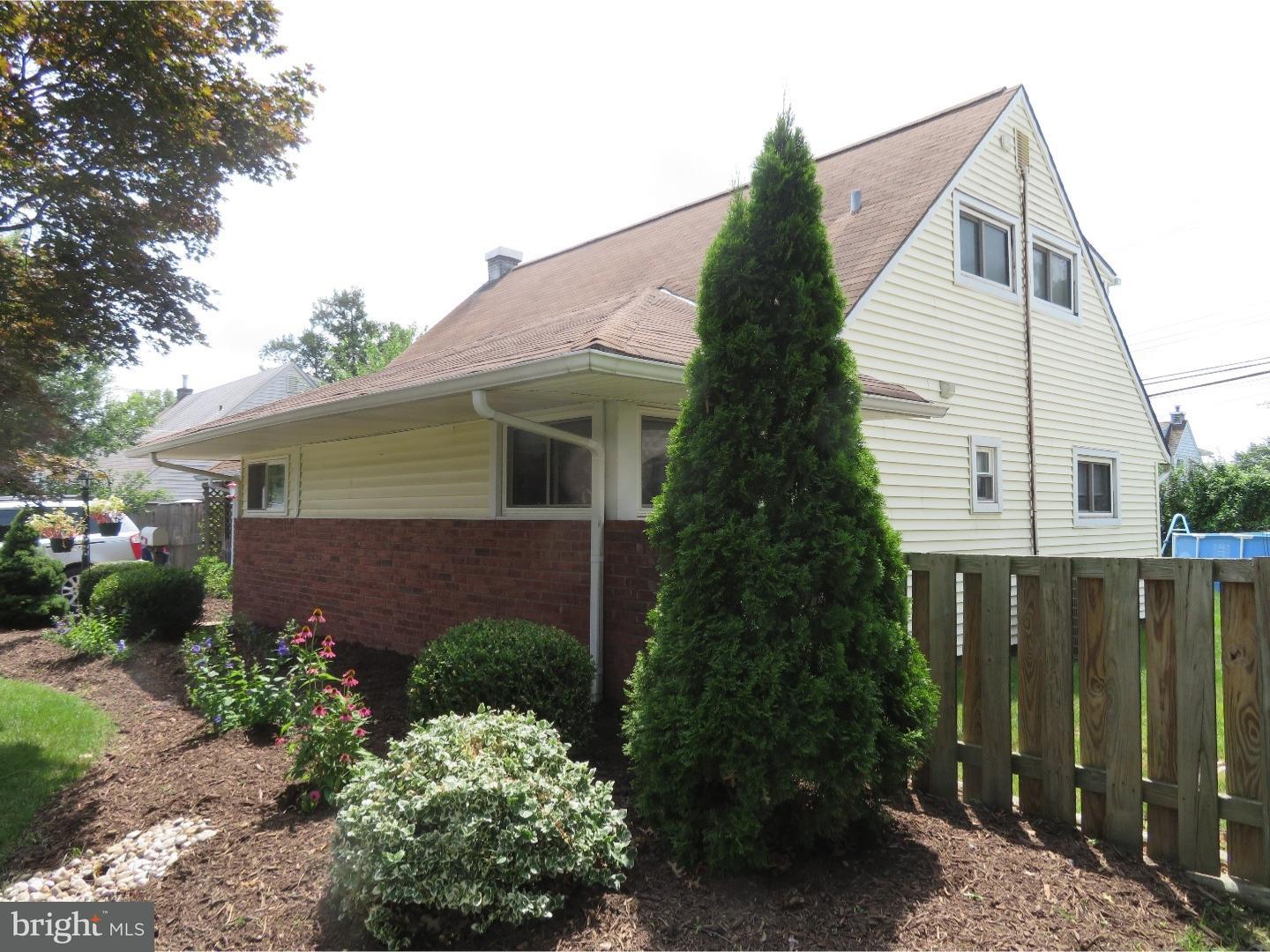 15 Hilltop Road Levittown, PA 19056 - Photo 3 of 25 Exterior Front