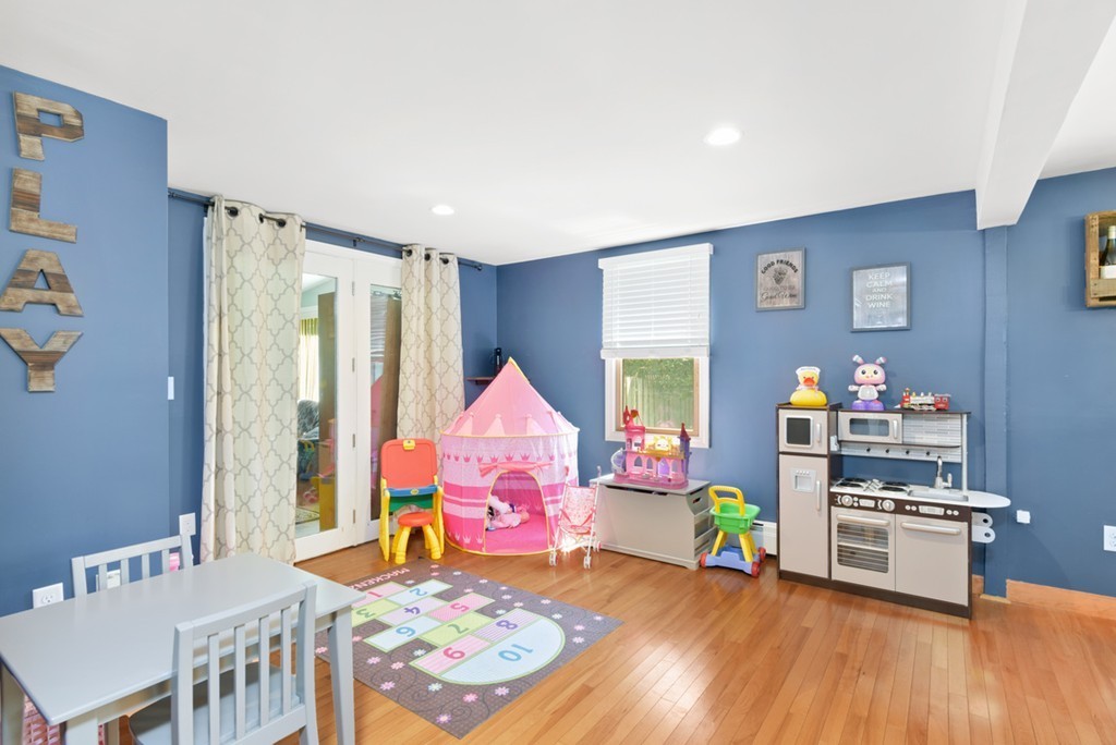 293 South Sandwich Road Mashpee, MA 02649 - Photo 10 of 30