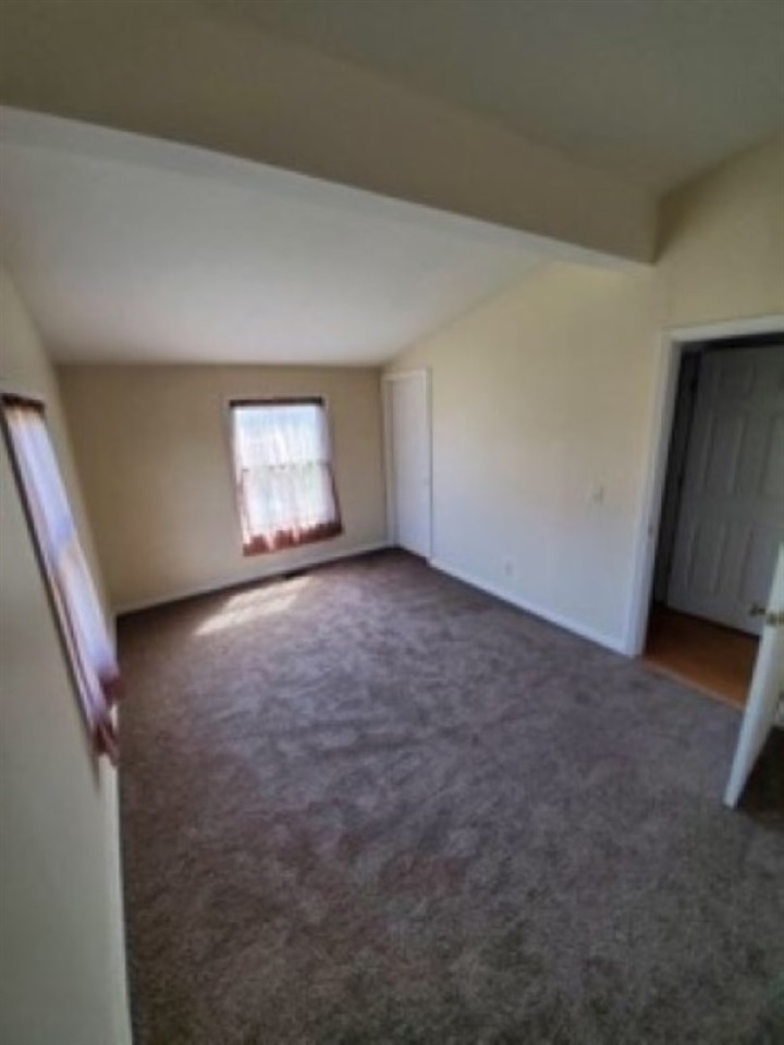 2304 Halsted Road Rockford, IL 61103 - Photo 12 of 35 Gallery Image 12