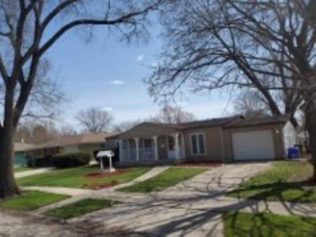 2304 Halsted Road Rockford, IL 61103 - Photo 2 of 35 Gallery Image 2