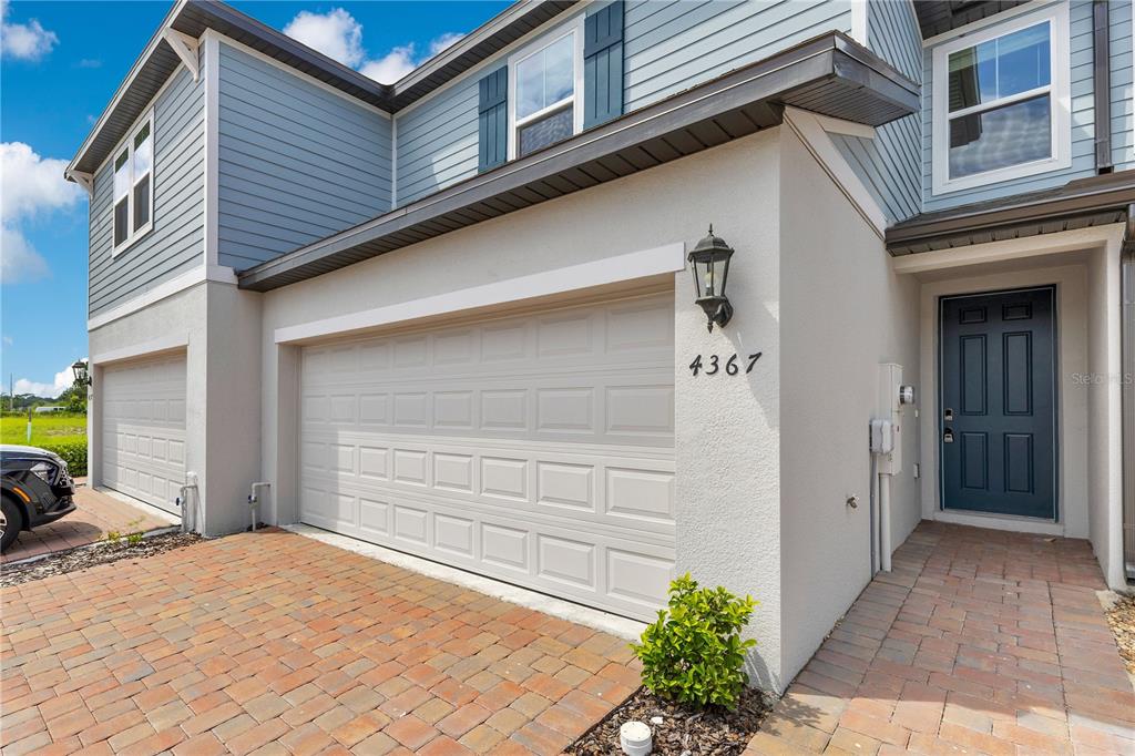 4367 Ranch House Road St. Cloud, FL 34772 - Photo 2 of 29 a front view of a house