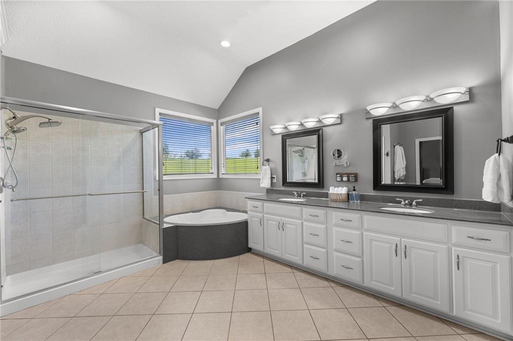28265 Overbrook Road Paola, KS 66071 - Photo 24 of 70