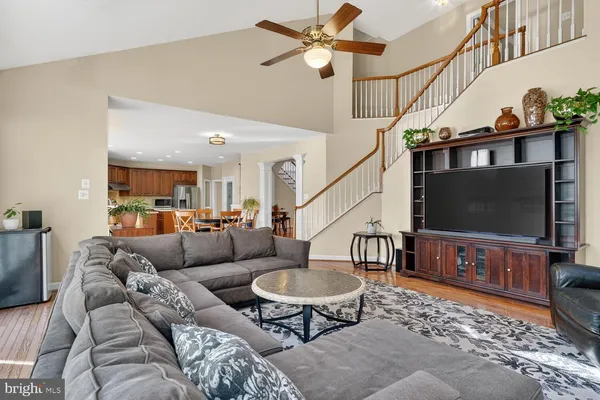 $1,399,990 | 401 Hilton Head Court, Ashton, MD 20861