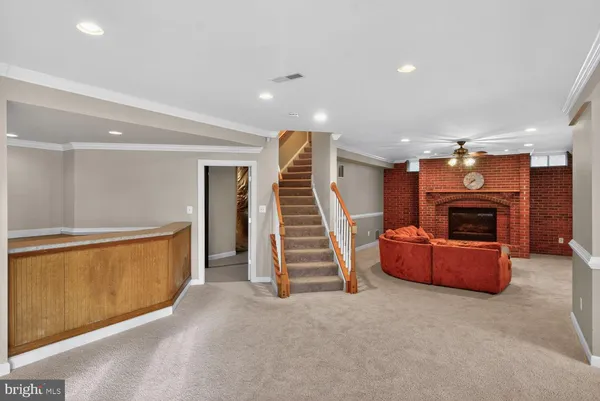 $1,399,990 | 401 Hilton Head Court, Ashton, MD 20861