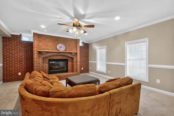 $1,399,990 | 401 Hilton Head Court, Ashton, MD 20861