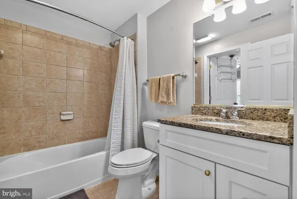 $1,399,990 | 401 Hilton Head Court, Ashton, MD 20861