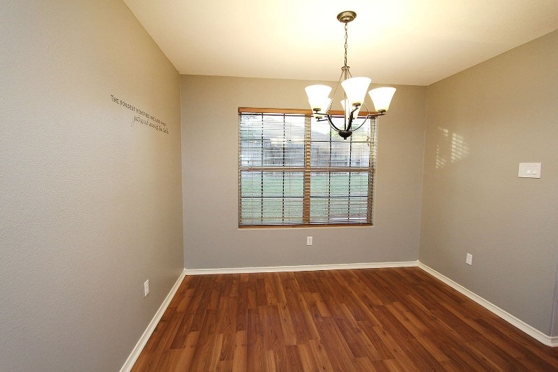 2143 Lima Loop Laredo, TX 78045 - Photo 11 of 20 Gallery Image 11
