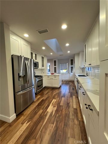 $7,000 | 14656 Hesby Street, Sherman Oaks, CA 91403