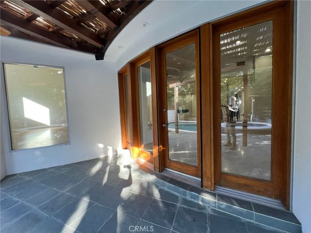 $7,000 | 14656 Hesby Street, Sherman Oaks, CA 91403