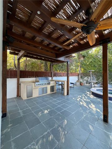 $7,000 | 14656 Hesby Street, Sherman Oaks, CA 91403